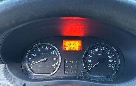 Renault Sandero I, 2012 год, 810 000 рублей, 3 фотография