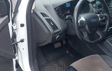 Ford Focus III, 2014 год, 990 000 рублей, 5 фотография