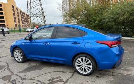 Hyundai Solaris II рестайлинг, 2018 год, 1 100 000 рублей, 5 фотография