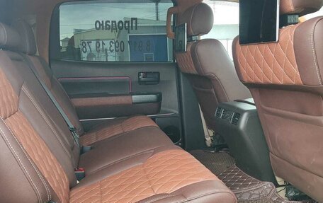 Toyota Tundra II, 2010 год, 5 000 000 рублей, 15 фотография