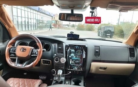 Toyota Tundra II, 2010 год, 5 000 000 рублей, 8 фотография