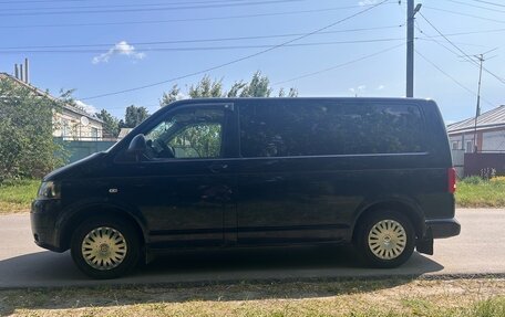 Volkswagen Caravelle T5, 2013 год, 1 750 000 рублей, 2 фотография