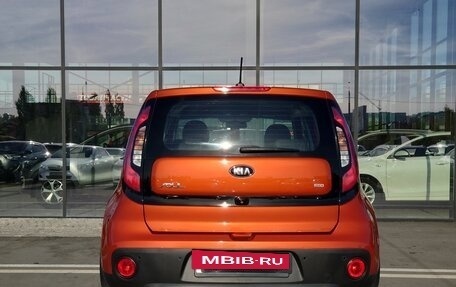 KIA Soul II рестайлинг, 2017 год, 1 452 000 рублей, 6 фотография