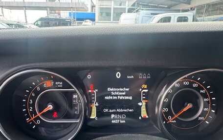 Jeep Wrangler, 2021 год, 4 296 597 рублей, 12 фотография