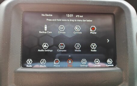 Jeep Wrangler, 2020 год, 3 800 000 рублей, 14 фотография