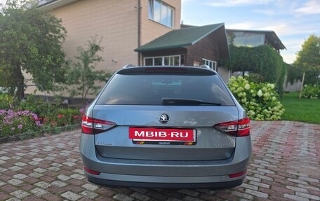 Skoda Superb III рестайлинг, 2017 год, 2 400 000 рублей, 5 фотография
