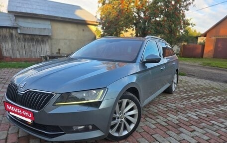 Skoda Superb III рестайлинг, 2017 год, 2 400 000 рублей, 8 фотография