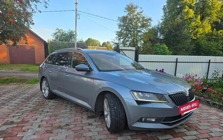 Skoda Superb III рестайлинг, 2017 год, 2 400 000 рублей, 2 фотография