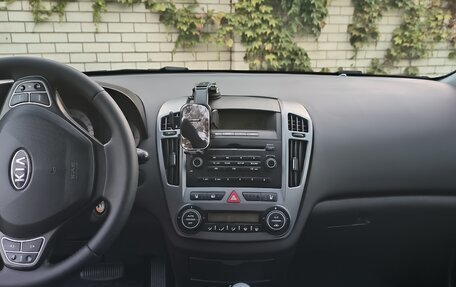 KIA cee'd I рестайлинг, 2007 год, 750 000 рублей, 12 фотография