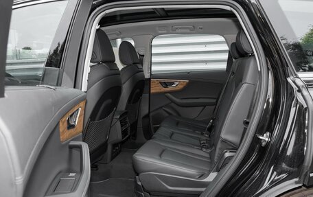 Audi Q7, 2025 год, 10 661 000 рублей, 18 фотография