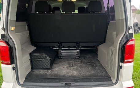 Volkswagen Caravelle T6 рестайлинг, 2018 год, 3 350 000 рублей, 20 фотография