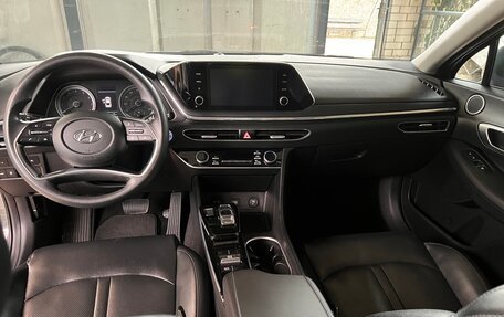 Hyundai Sonata VIII, 2020 год, 2 350 000 рублей, 6 фотография