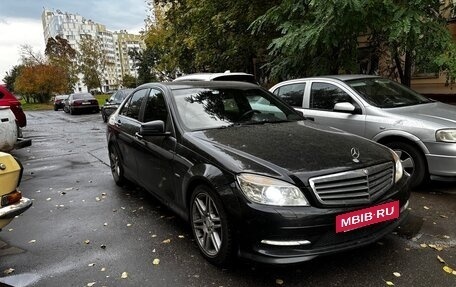 Mercedes-Benz C-Класс, 2010 год, 1 050 000 рублей, 2 фотография