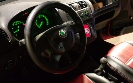 Skoda Fabia II, 2009 год, 450 000 рублей, 4 фотография