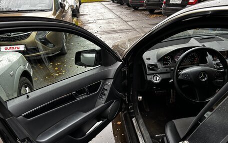 Mercedes-Benz C-Класс, 2010 год, 1 050 000 рублей, 7 фотография