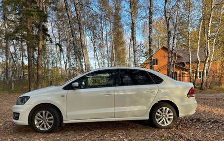 Volkswagen Polo VI (EU Market), 2015 год, 1 000 000 рублей, 3 фотография