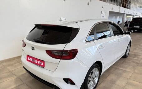 KIA cee'd III, 2019 год, 1 800 000 рублей, 4 фотография