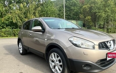Nissan Qashqai, 2010 год, 900 000 рублей, 1 фотография