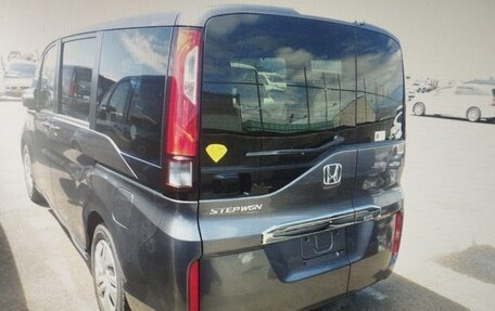 Honda Stepwgn IV, 2018 год, 2 420 000 рублей, 27 фотография