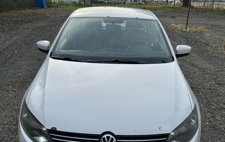 Volkswagen Polo VI (EU Market), 2012 год, 658 000 рублей, 2 фотография