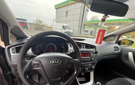 KIA cee'd III, 2012 год, 800 000 рублей, 15 фотография