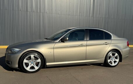 BMW 3 серия, 2011 год, 1 750 000 рублей, 3 фотография