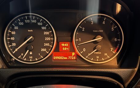 BMW 3 серия, 2011 год, 1 750 000 рублей, 19 фотография