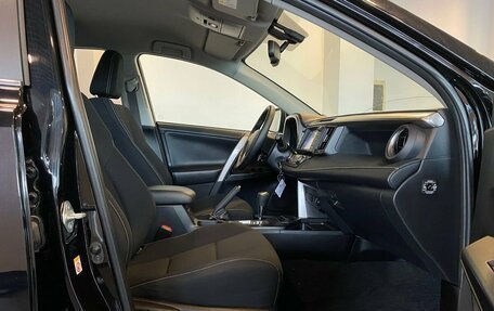 Toyota RAV4, 2017 год, 2 590 000 рублей, 29 фотография