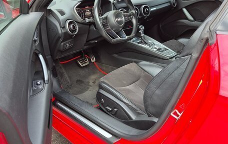 Audi TT, 2016 год, 2 600 000 рублей, 8 фотография