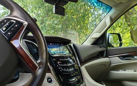Cadillac Escalade IV, 2015 год, 3 499 000 рублей, 16 фотография