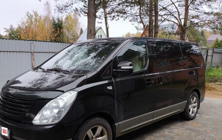 Hyundai Grand Starex Grand Starex I рестайлинг 2, 2009 год, 700 000 рублей, 3 фотография