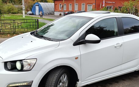 Chevrolet Aveo III, 2012 год, 600 000 рублей, 3 фотография