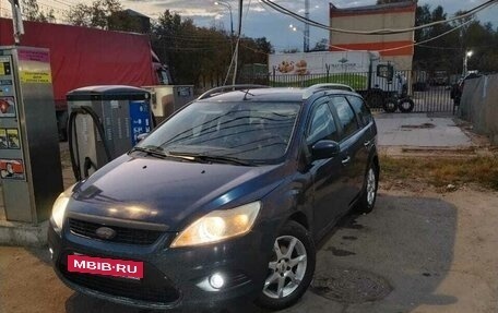 Ford Focus II рестайлинг, 2010 год, 740 000 рублей, 3 фотография
