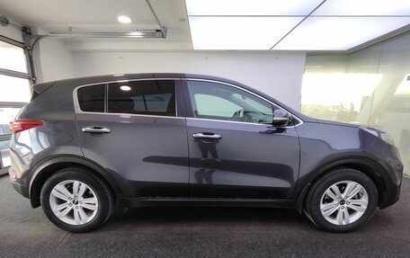KIA Sportage IV рестайлинг, 2018 год, 1 849 000 рублей, 5 фотография