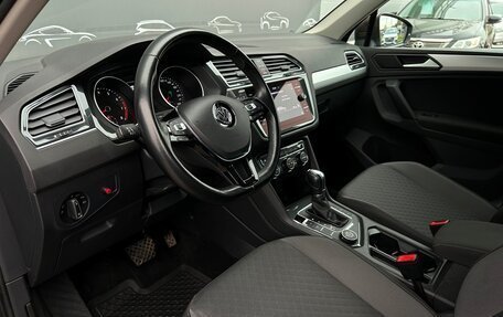 Volkswagen Tiguan II, 2018 год, 2 615 100 рублей, 5 фотография