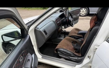 Nissan Pulsar IV, 1999 год, 400 000 рублей, 5 фотография