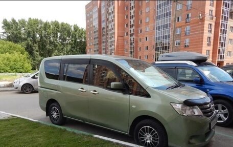 Nissan Serena IV, 2011 год, 1 500 000 рублей, 3 фотография