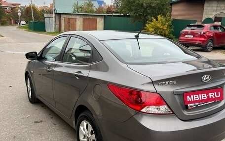 Hyundai Solaris II рестайлинг, 2011 год, 750 000 рублей, 6 фотография
