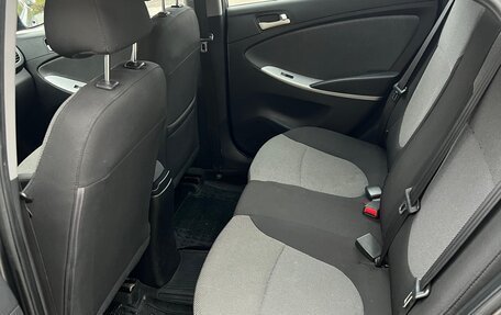 Hyundai Solaris II рестайлинг, 2011 год, 750 000 рублей, 10 фотография