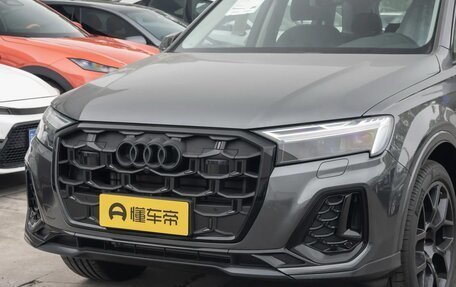 Audi Q7, 2025 год, 9 384 000 рублей, 2 фотография