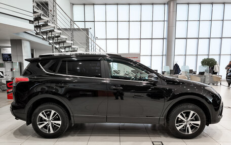 Toyota RAV4, 2016 год, 1 850 000 рублей, 5 фотография