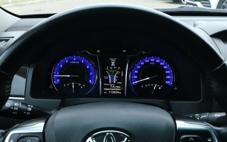 Toyota Camry, 2015 год, 1 680 000 рублей, 11 фотография