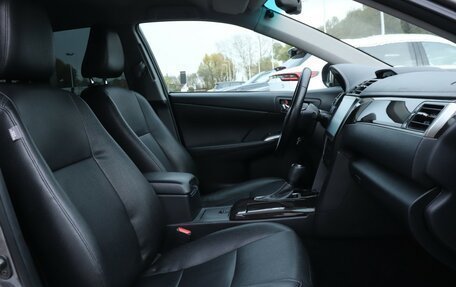 Toyota Camry, 2015 год, 1 680 000 рублей, 14 фотография