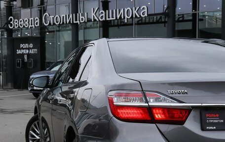 Toyota Camry, 2015 год, 1 680 000 рублей, 21 фотография