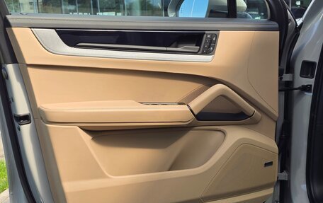 Porsche Cayenne III, 2025 год, 17 990 000 рублей, 7 фотография