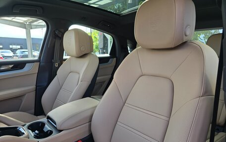 Porsche Cayenne III, 2025 год, 17 990 000 рублей, 10 фотография