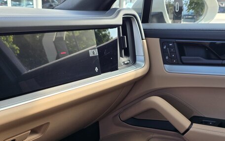 Porsche Cayenne III, 2025 год, 17 990 000 рублей, 19 фотография