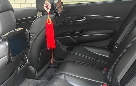 KIA Quoris I, 2017 год, 2 000 000 рублей, 2 фотография