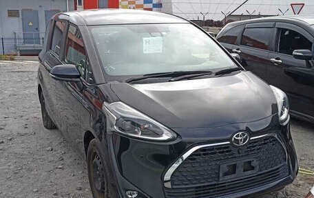 Toyota Sienta II, 2019 год, 1 805 000 рублей, 2 фотография