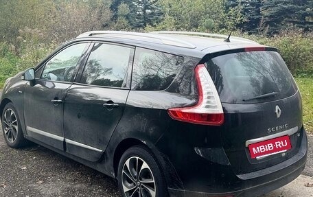 Renault Scenic III, 2015 год, 1 300 000 рублей, 8 фотография